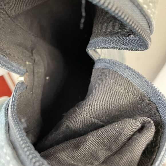 NWT Prago Blue Leather Crossbody Bag - Picture 6 of 7